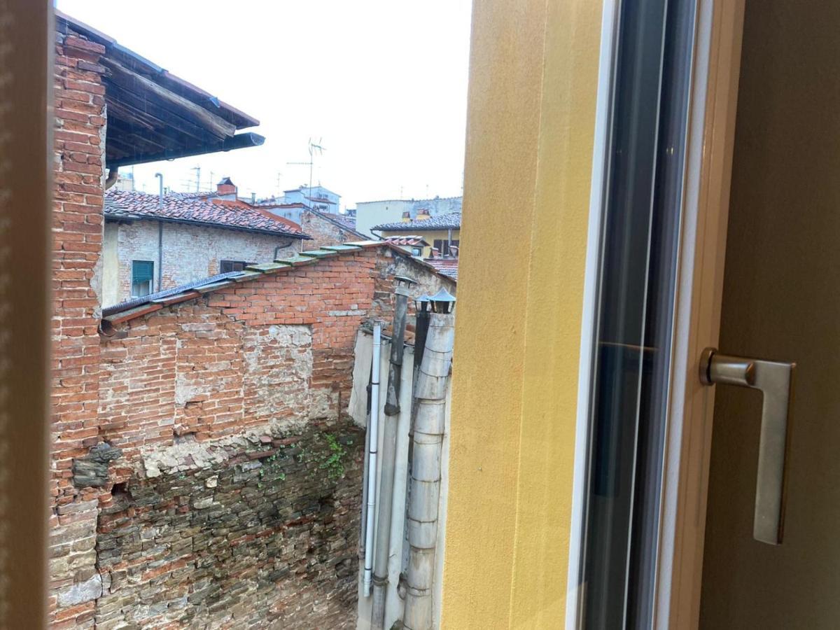 Sdrucciolo Dei Pitti Third Floor Lägenhet Florens Exteriör bild